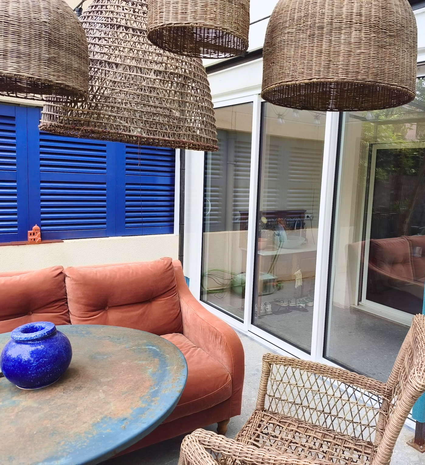Fermeture de terrasse à Marseille : une transformation sur mesure en aluminium